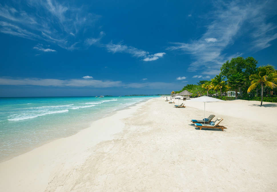 Ein Foto vom Strand beim Beaches Negril Resort & Spa