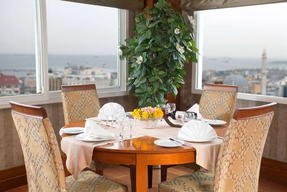 Ein Foto Oran Hotel