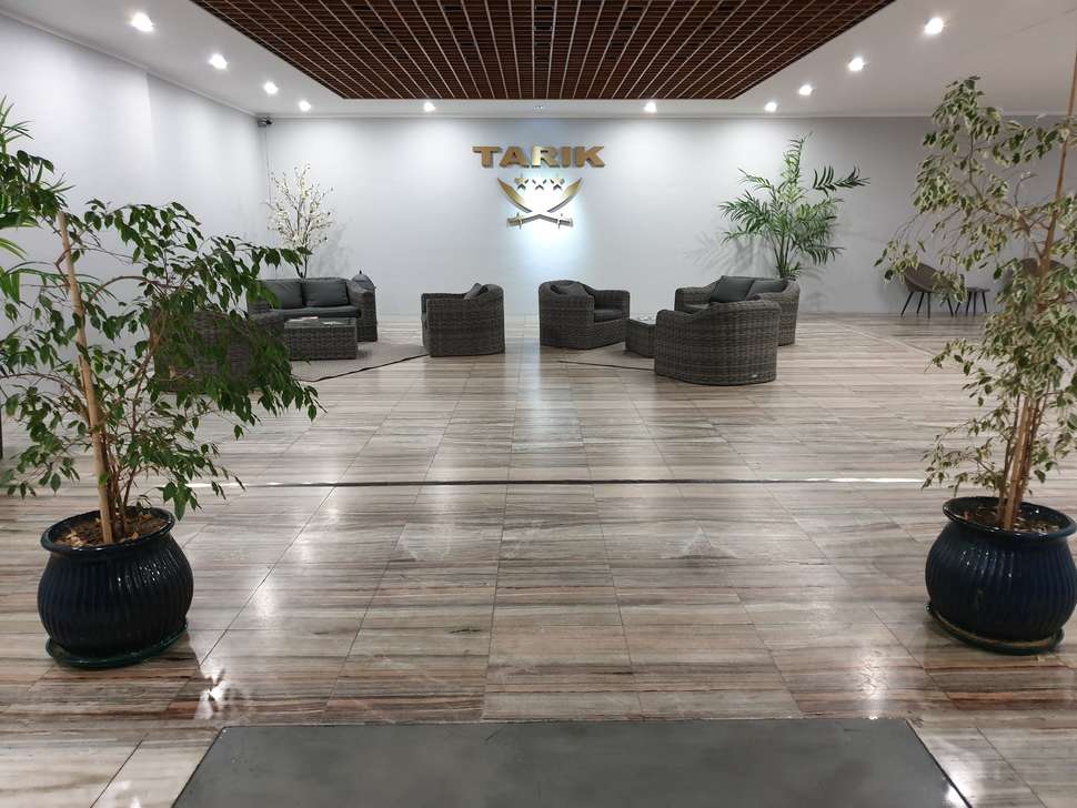Een foto van het interieur van Edificio Tarik