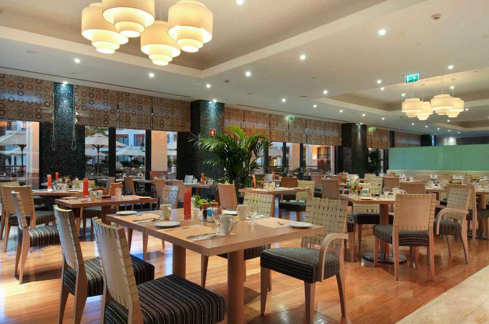 Een foto van de faciliteiten bij Hilton Vilamoura As Cascatas Golf Resort & Spa
