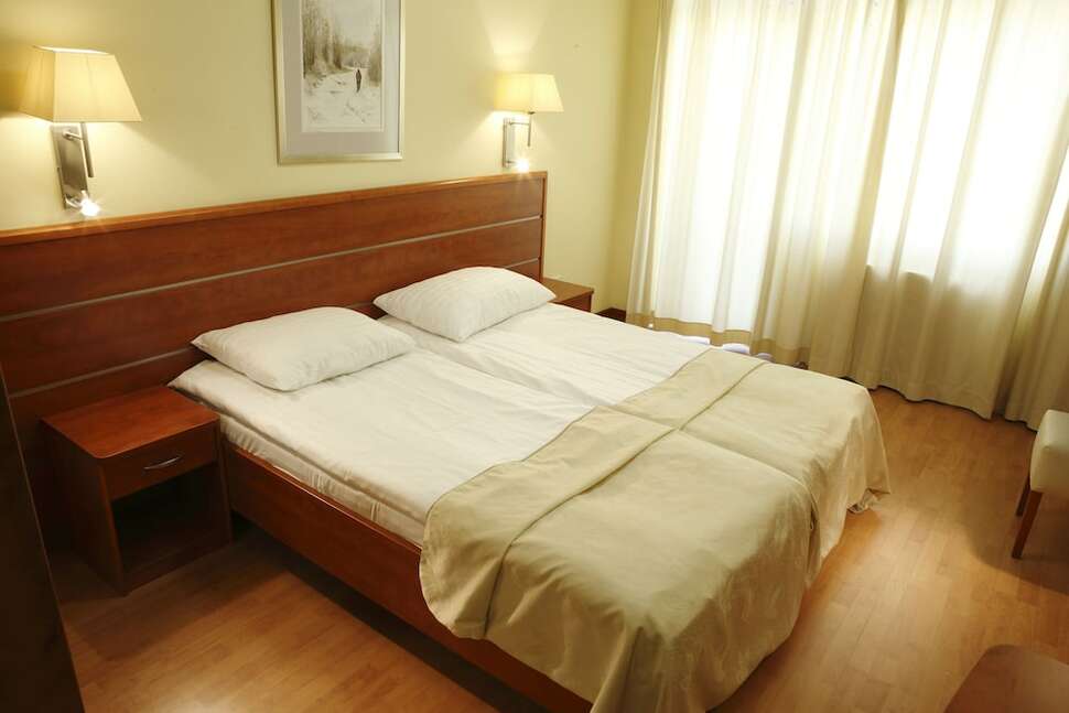 Ein Foto Hotel Benczur