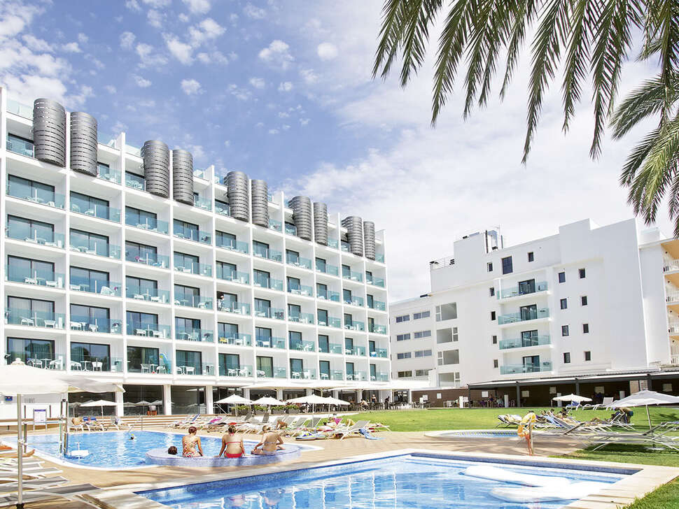 Ein Foto Hotel & Aparthotel Luxor