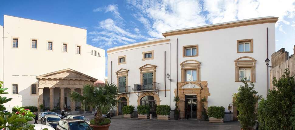 Een foto van Palazzo Brunaccini