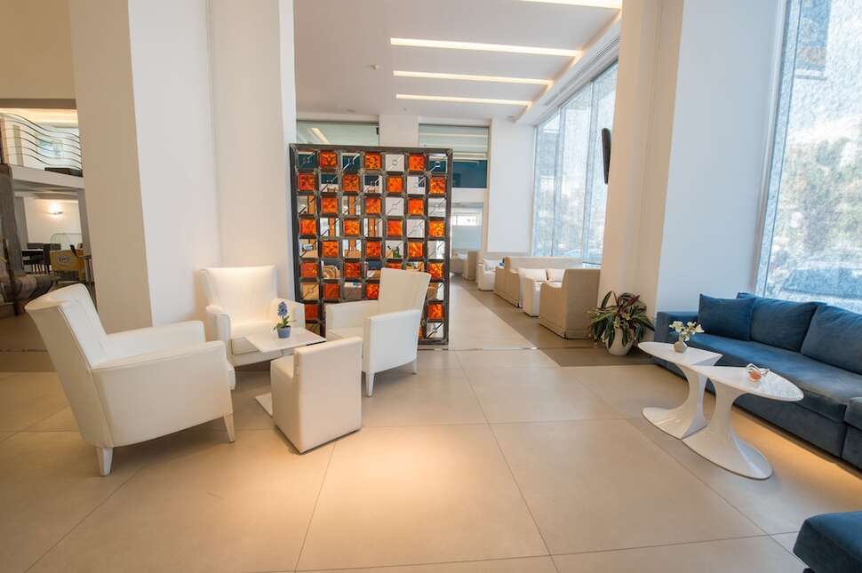 Een foto van het interieur van Hotel Astron