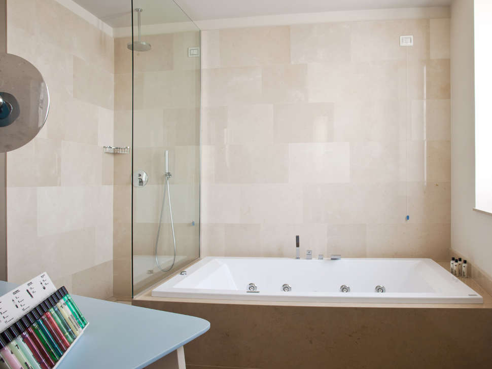 Ein Foto JR Hotels Bari Grande Albergo delle Nazioni