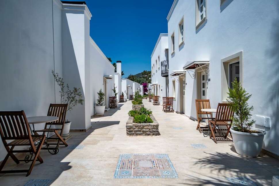 Een foto van het terras bij Manzara Boutique Hotel