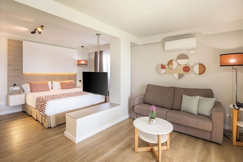 Ein Foto Hotel Livvo Anamar Suites