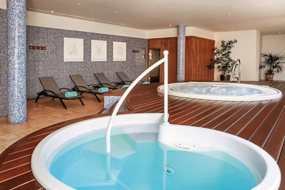 Een foto van het zwembad bij La Quinta Menorca by Portblue Boutique