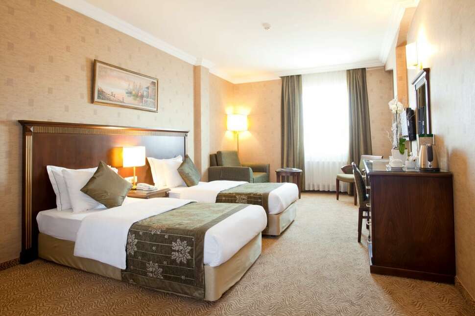 Ein Foto Oran Hotel
