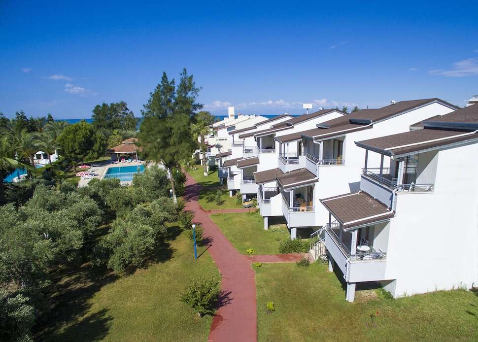 Een foto van de buitenkant van Side Alegria Hotel & Spa