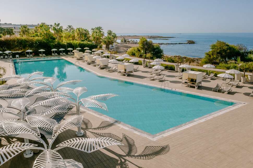 Een foto van het zwembad bij Ivi Mare Hotel