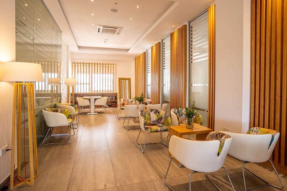 Een foto van Vrachia Beach Hotel & Suites