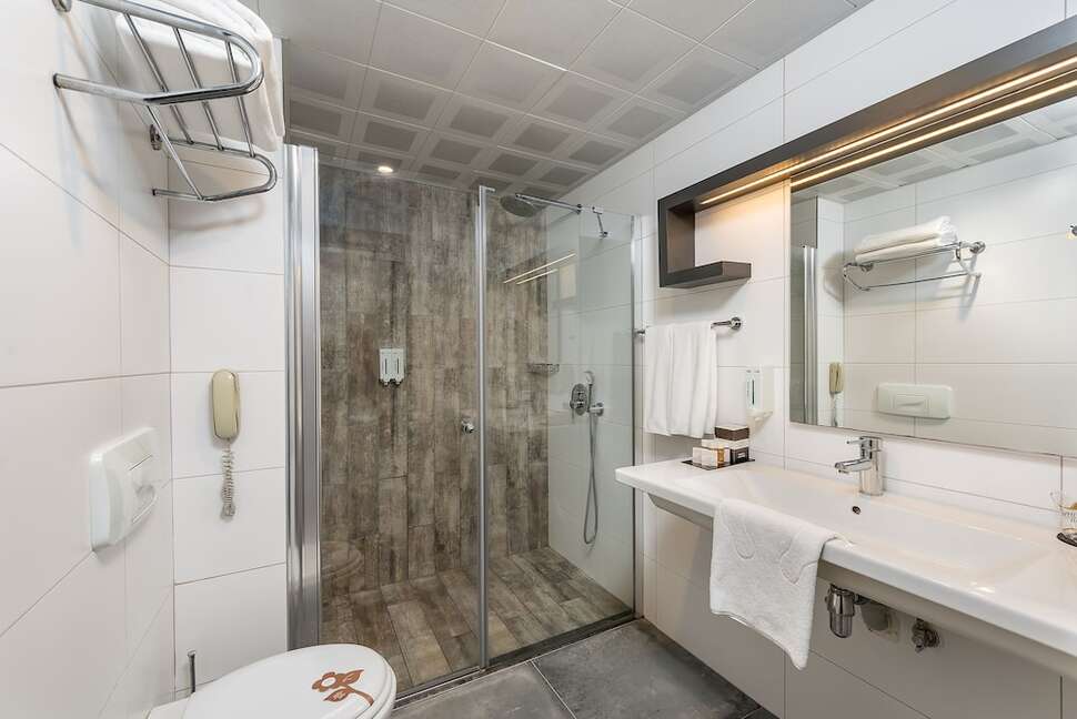 Een foto van White City Beach Hotel