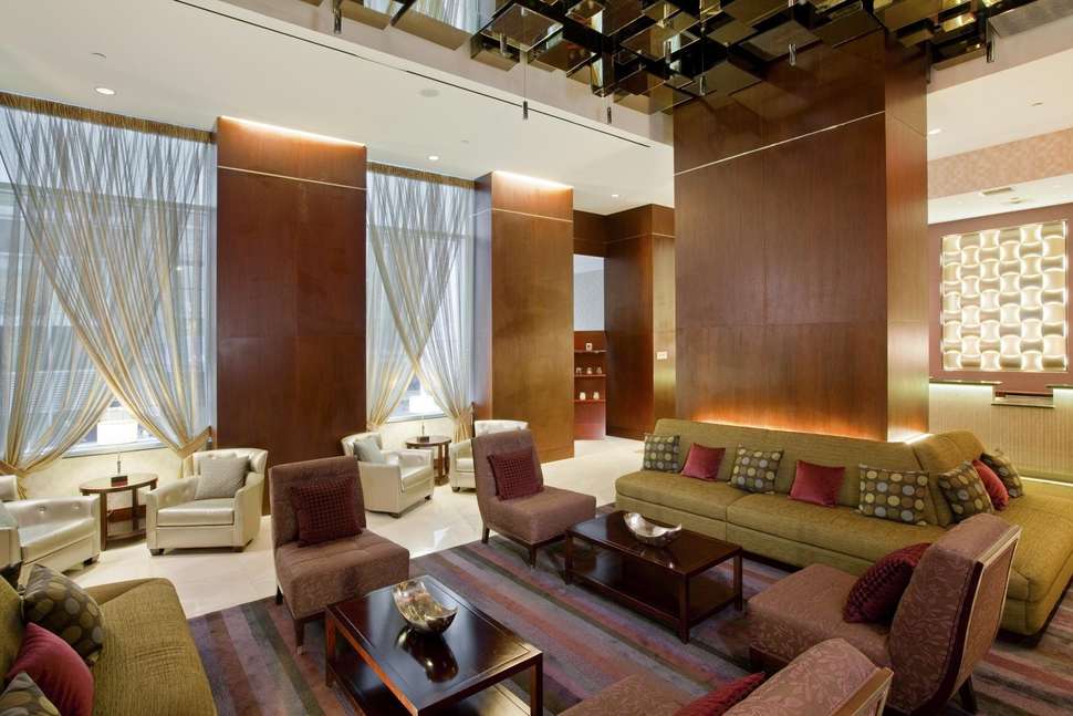 Ein Foto DoubleTree by Hilton New York Downtown