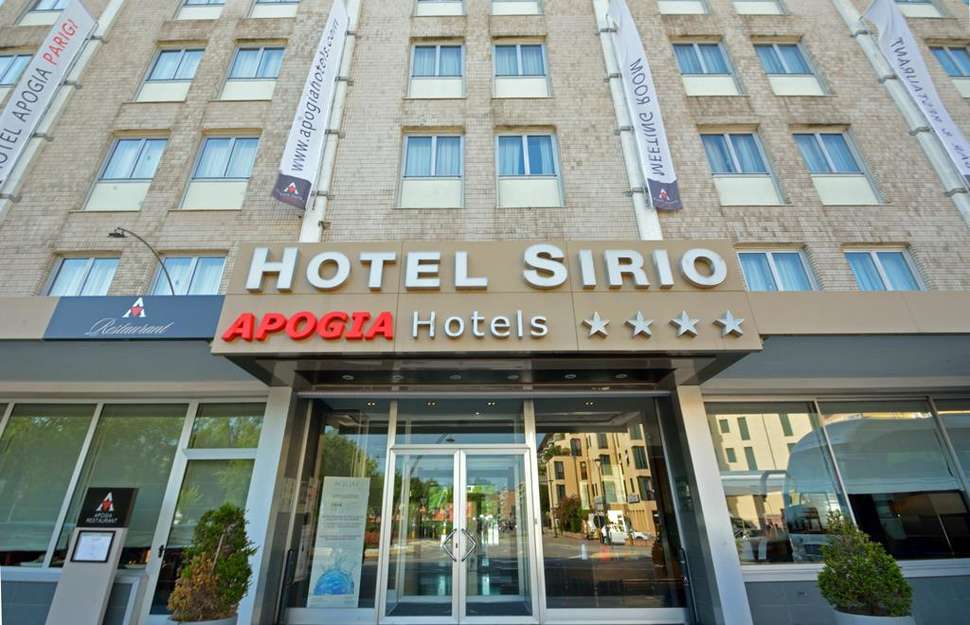 Een foto van de buitenkant van LH Hotel Sirio Venice