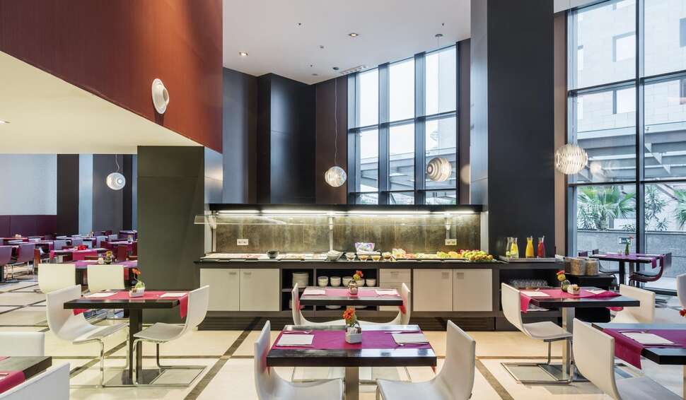 Ein Foto Hotel Ilunion Aqua 4