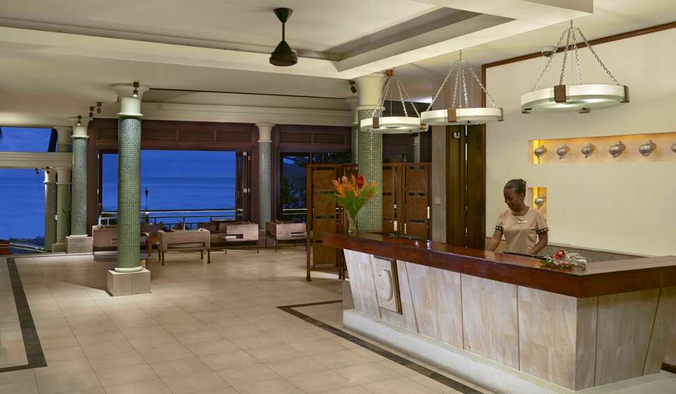 Een foto van het interieur van Hilton Seychelles Northolme Resort & Spa