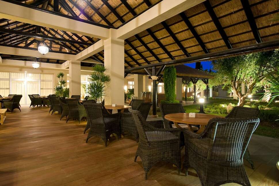 Ein Foto von der Terrasse im Vincci Costa Golf