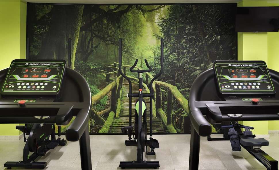 Een foto van de faciliteiten bij Regency Country Club Appartementen & Suites