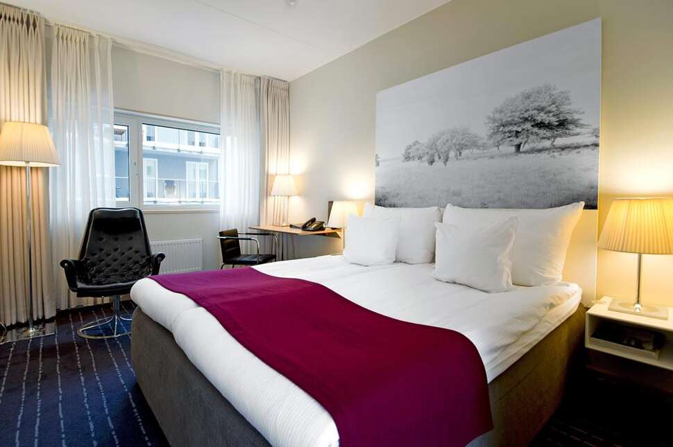 Een foto van Clarion Hotel Sign