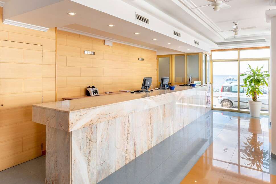 Een foto van het interieur van Appartementen Vibra Tropical Garden