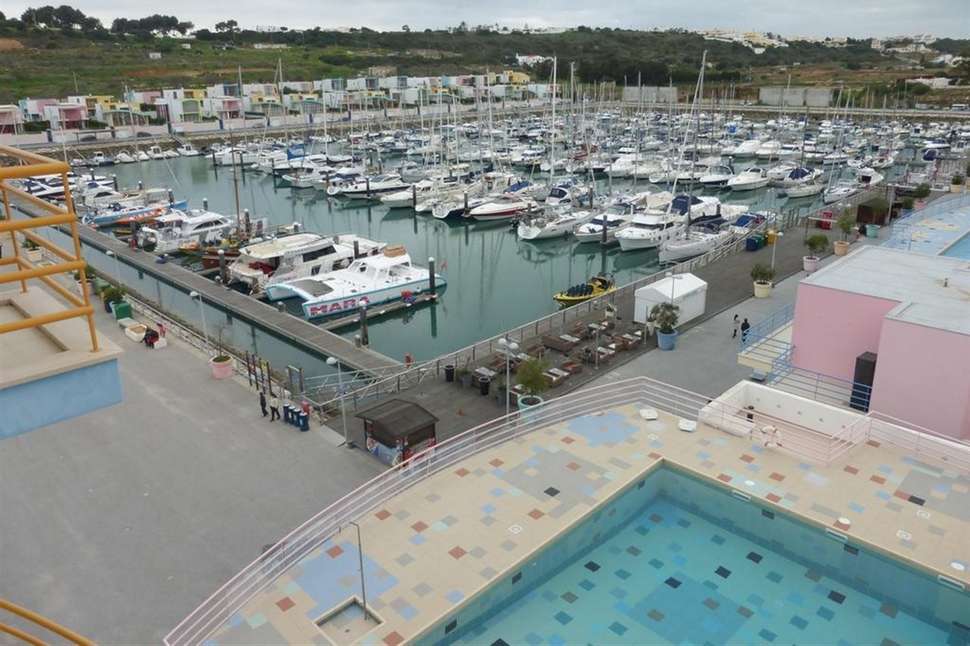 Een foto van het zwembad bij Appartementen Marina De Albufeira