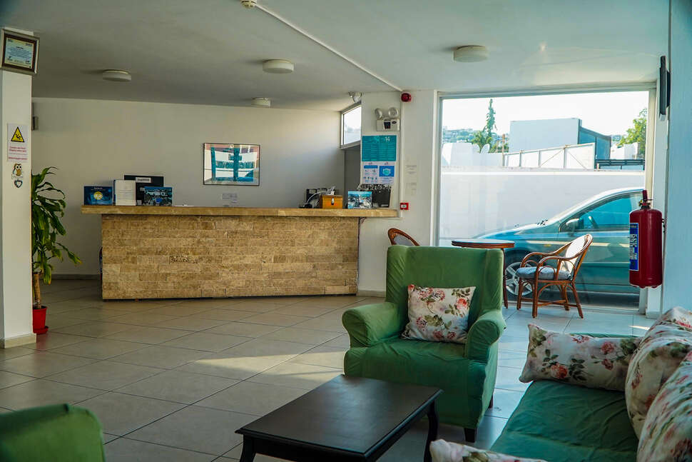 Een foto van Nagi Beach Hotel