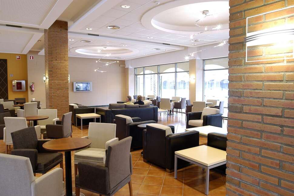 Een foto van het interieur van Hotel Mediterraneo Benidorm