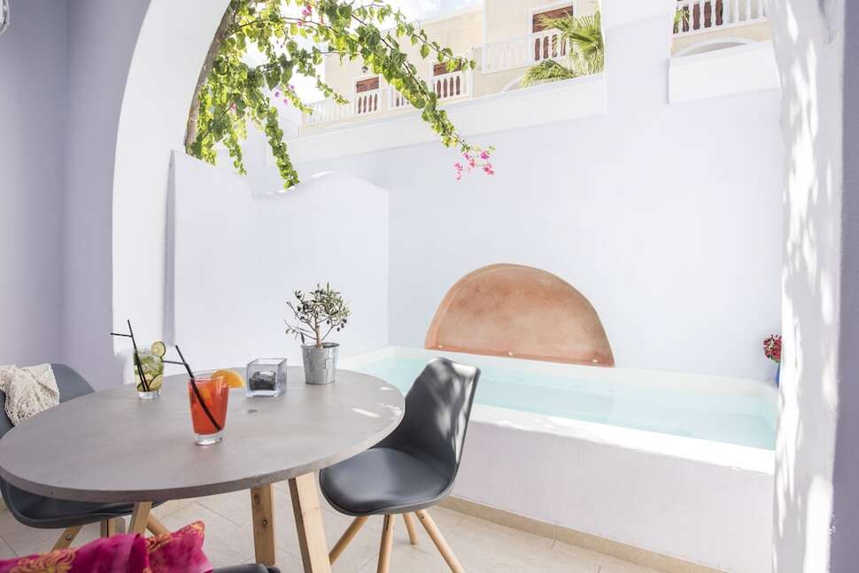 Een foto van Blue Waves Hotel