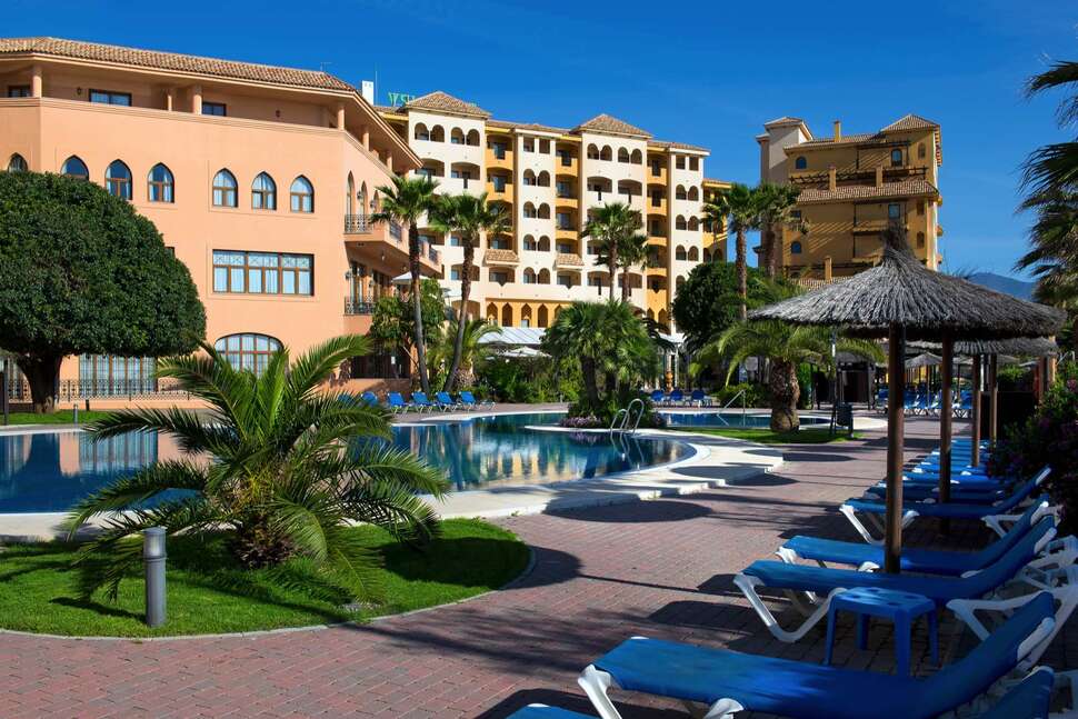 Een foto van het zwembad bij Hotel IPV Palace & Spa
