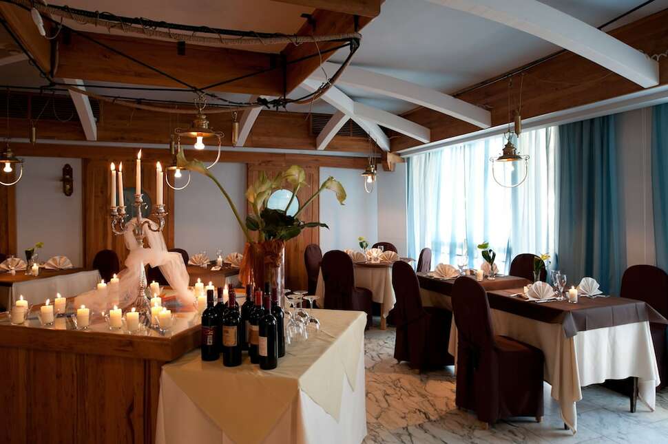 Ein Foto Grand Hotel Continental Tirrenia