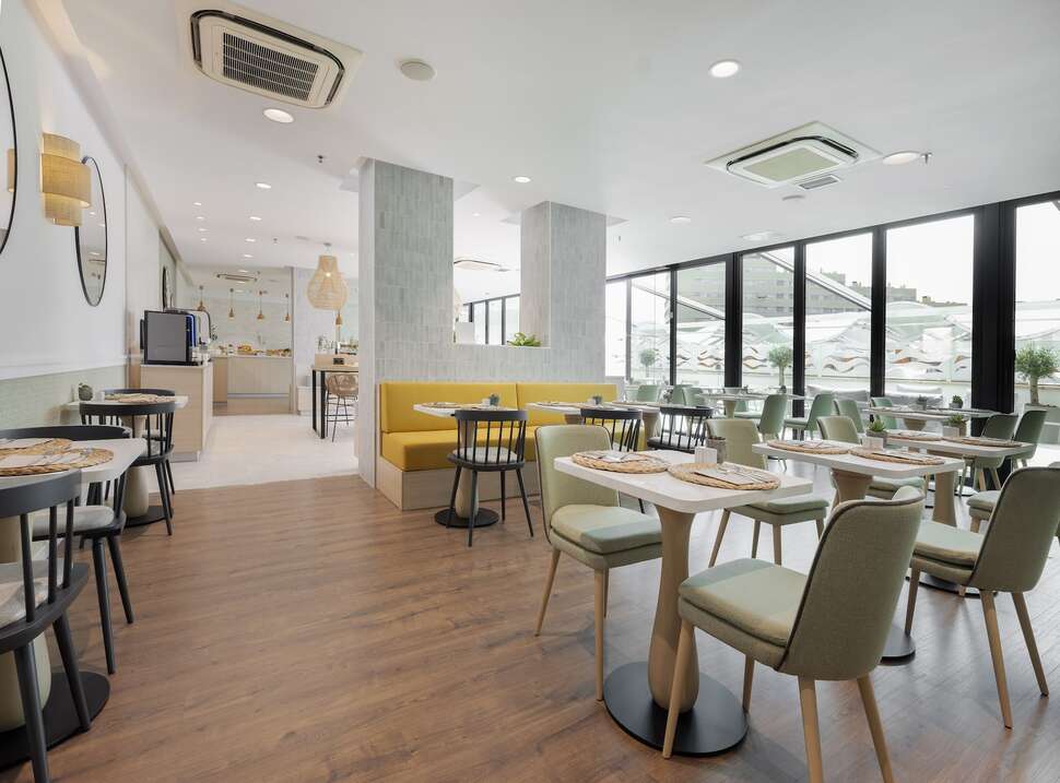 Een foto van Hotel Malaga Alameda Centro Affiliated by Melia
