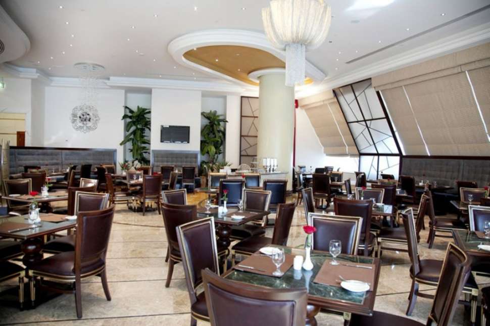 Ein Foto von den Einrichtungen im Grand Excelsior Hotel Bur Dubai