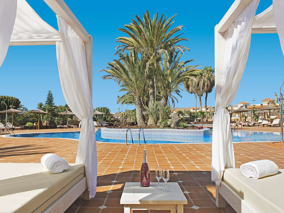 Een foto van het zwembad bij Elba Palace Golf Boutique Hotel