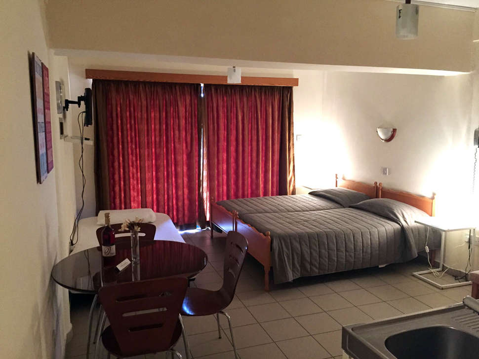 Een foto van Vrachia Beach Hotel & Suites