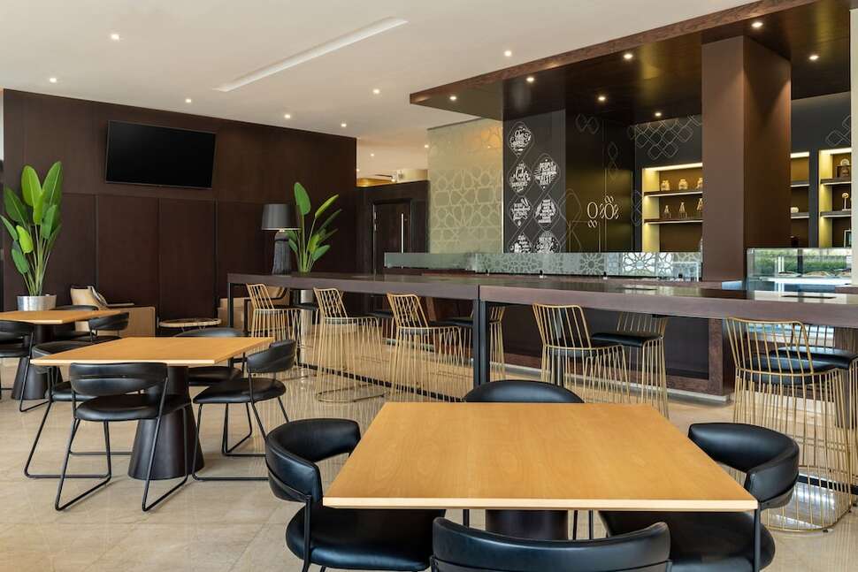 Een foto van Four Points by Sheraton Production City