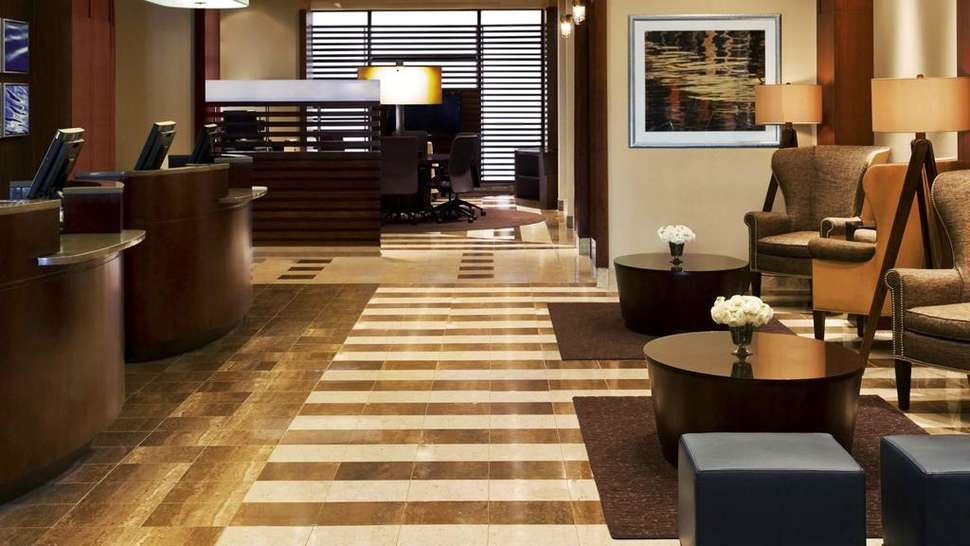 Een foto van het interieur van Sheraton Lincoln Harbor Hotel