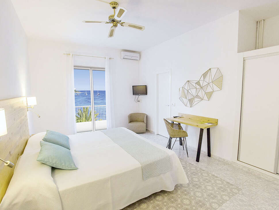 Ein Foto Hotel Tagomago
