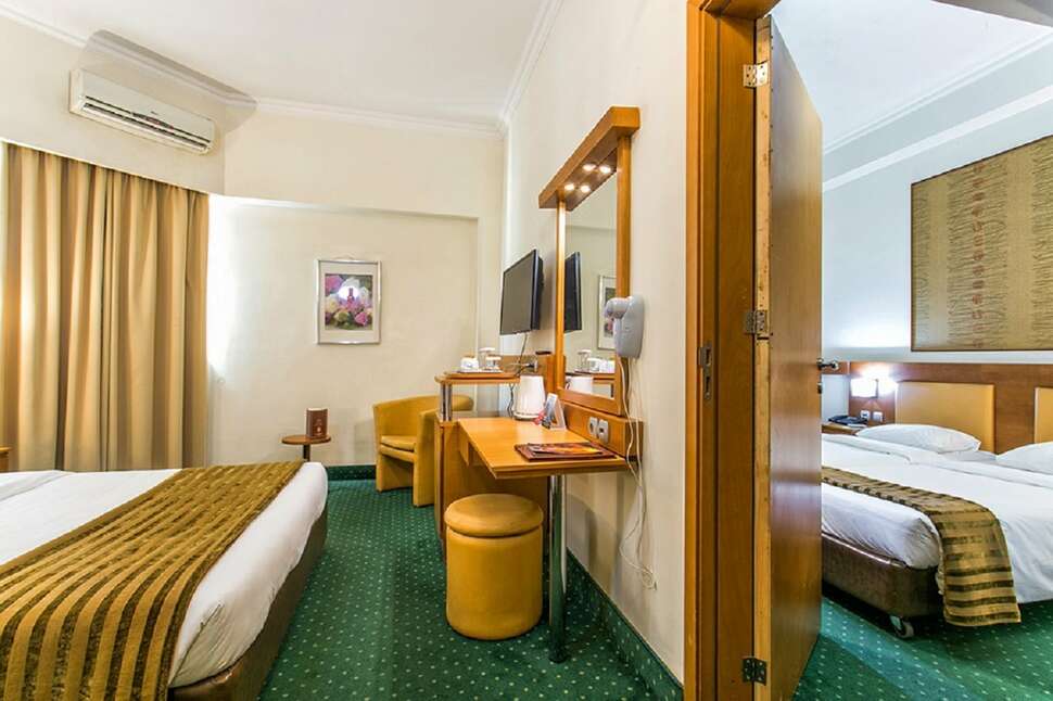 Ein Foto Athens Cypria Hotel