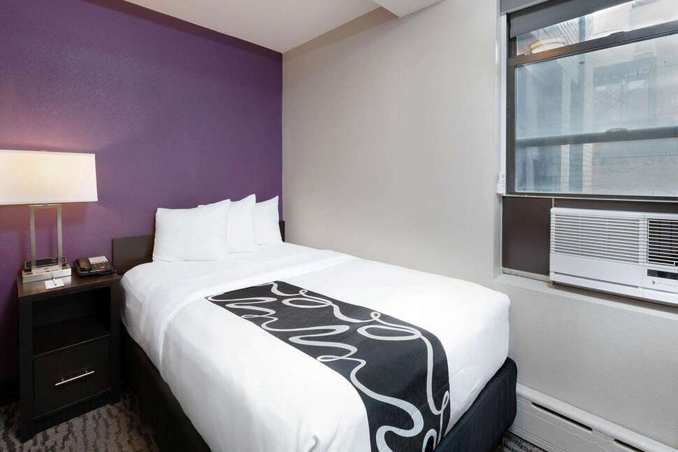 Een foto van La Quinta Inn & Suites by Wyndham New York City Central Park