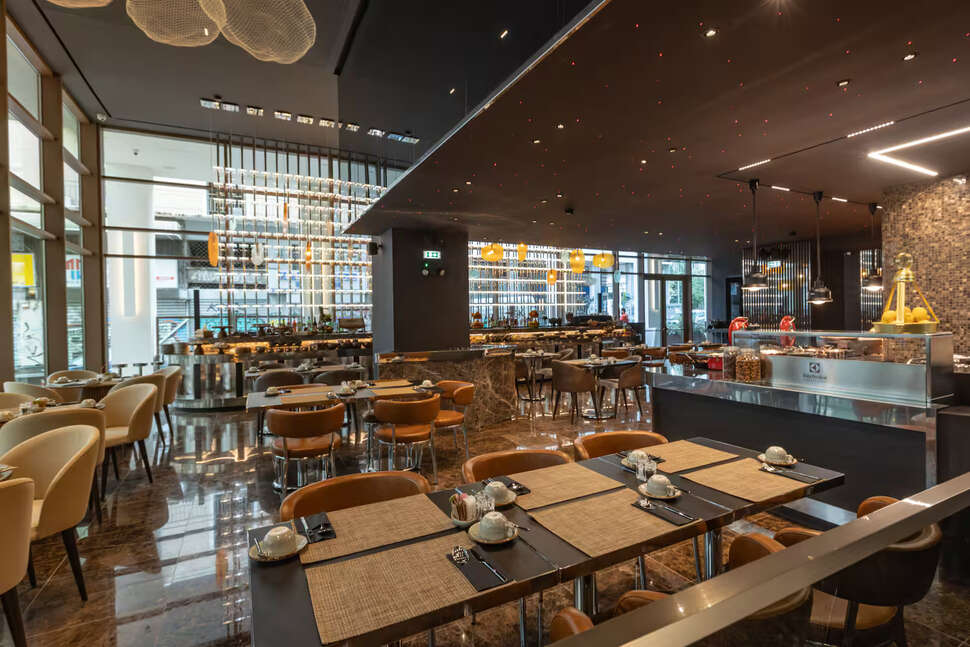 Een foto van Adia Aluma Athens Curio Collection by Hilton