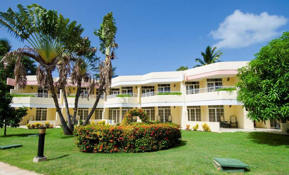 Ein Foto von der Außenansicht des Hotel Los Cactus