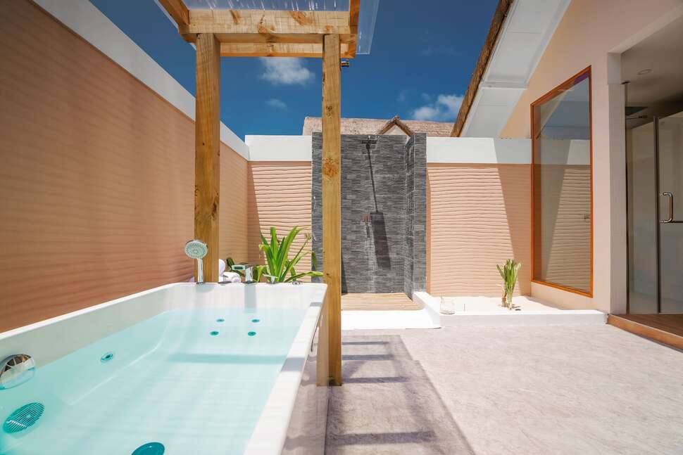 Ein Foto Kudafushi Resort & Spa