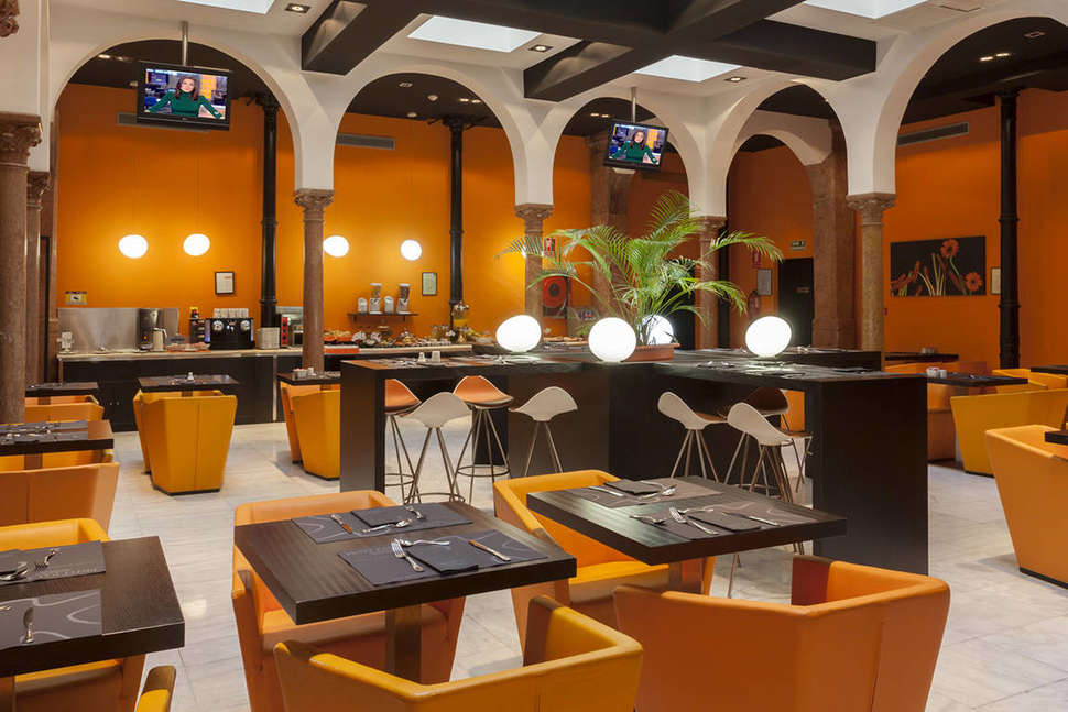 Een foto van de faciliteiten bij Petit Palace Plaza Malaga Hotel