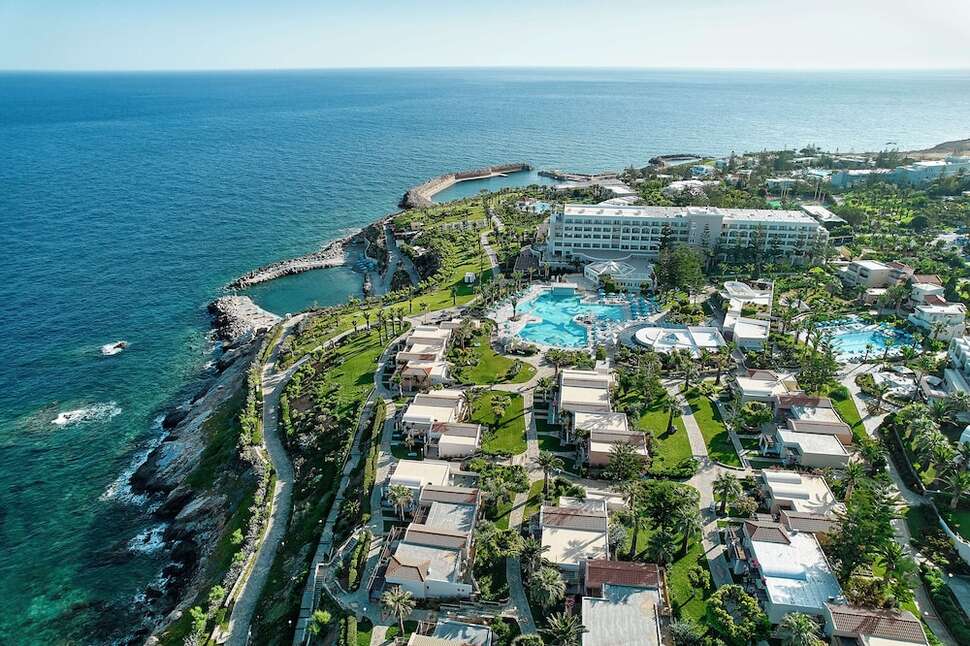 Een foto van Iberostar Waves Creta Panorama & Mare