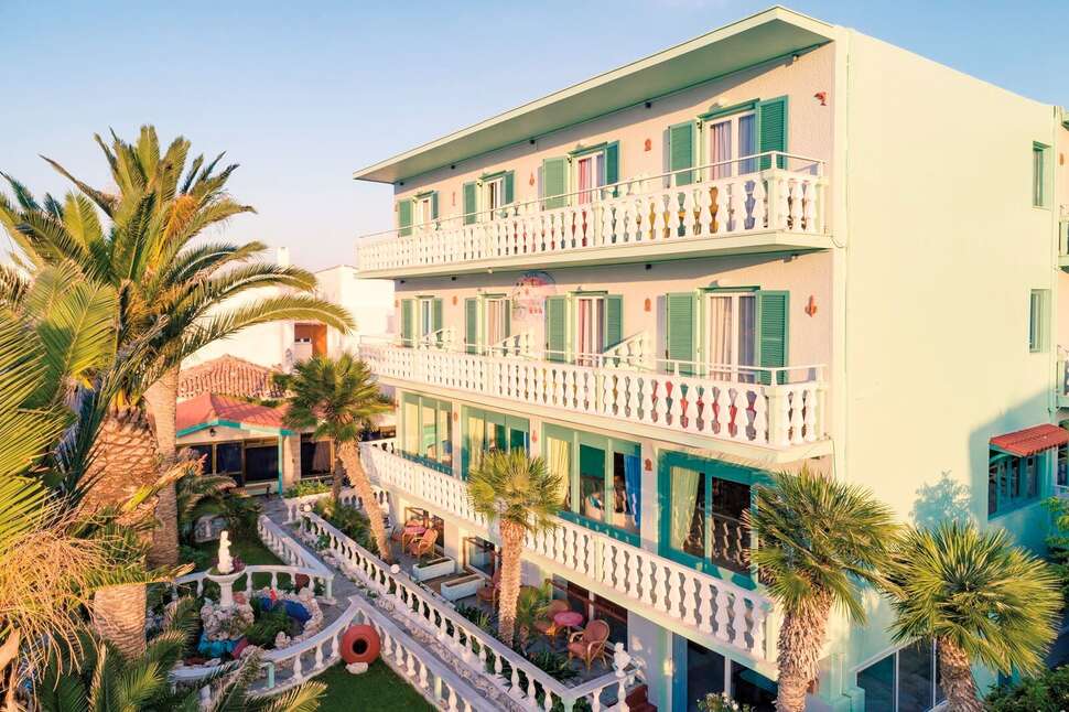 Een foto van de buitenkant van Kokkari Beach