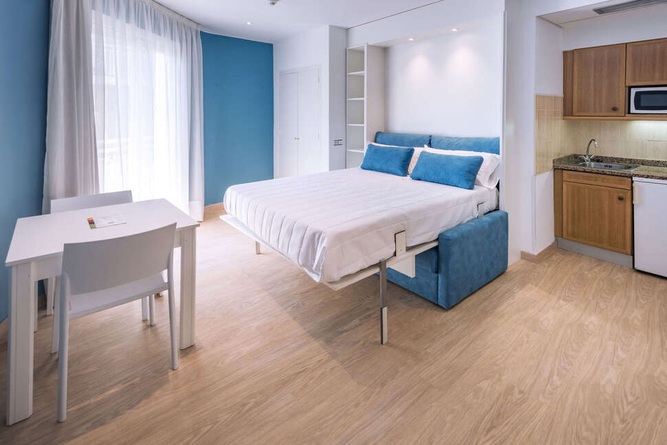 Ein Foto GHT Balmes Hotel Aparthotel & Splash