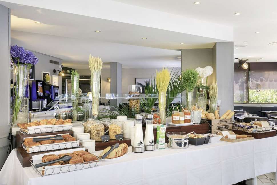 Ein Foto Hotel Mediterranee