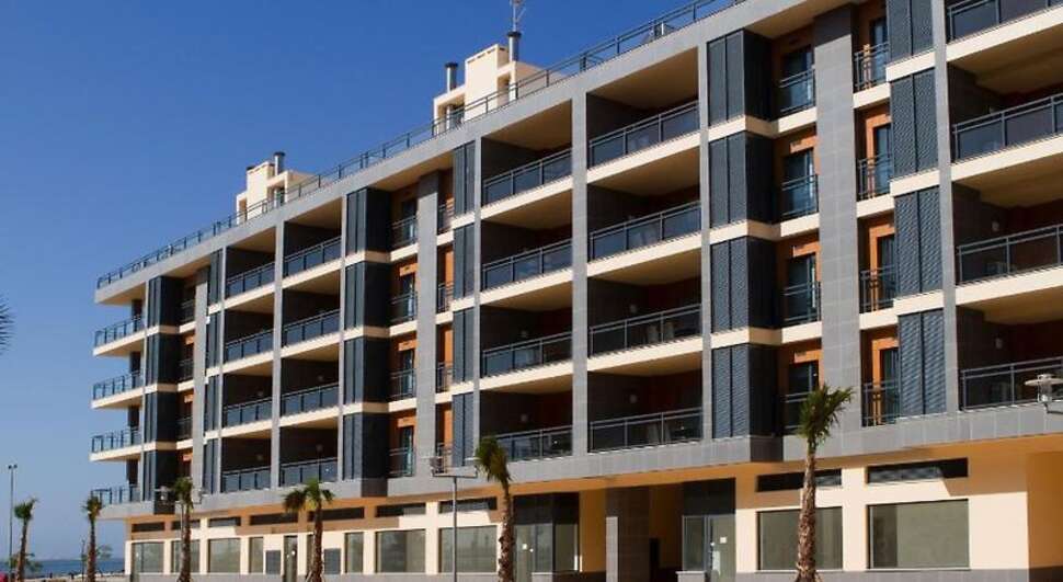 Een foto van de buitenkant van Real Marina Residence