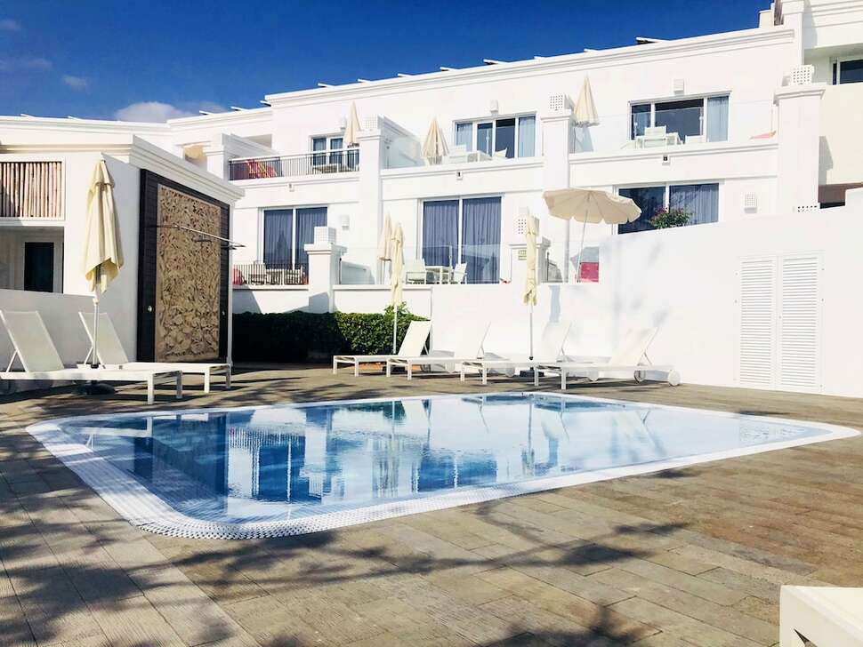 Een foto van het zwembad bij Flamingo Beach Mate